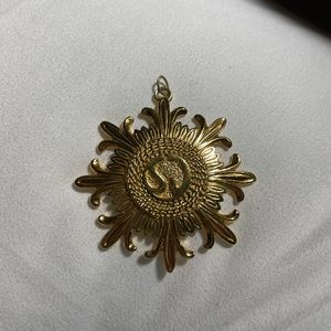 St. John Vintage Gold? Pendant Charm sunflower No markings estate jewelry